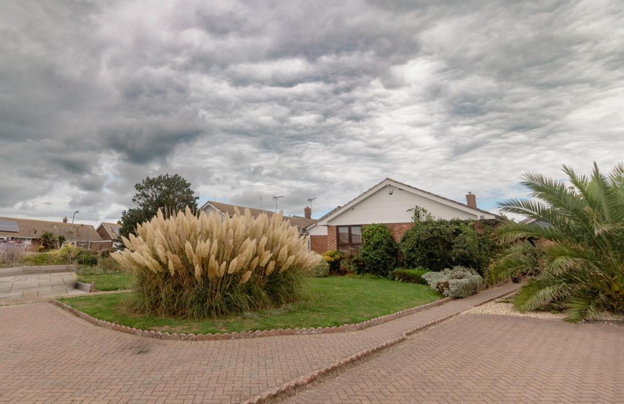 Вілла Palm Bay'S Luxury Bungalow - Self Check In & Parking Маргейт Екстер'єр фото